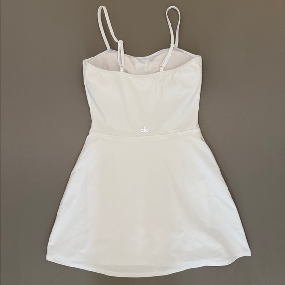 ALO Yoga Courtside Tennis Dress - Picture 3 of 3